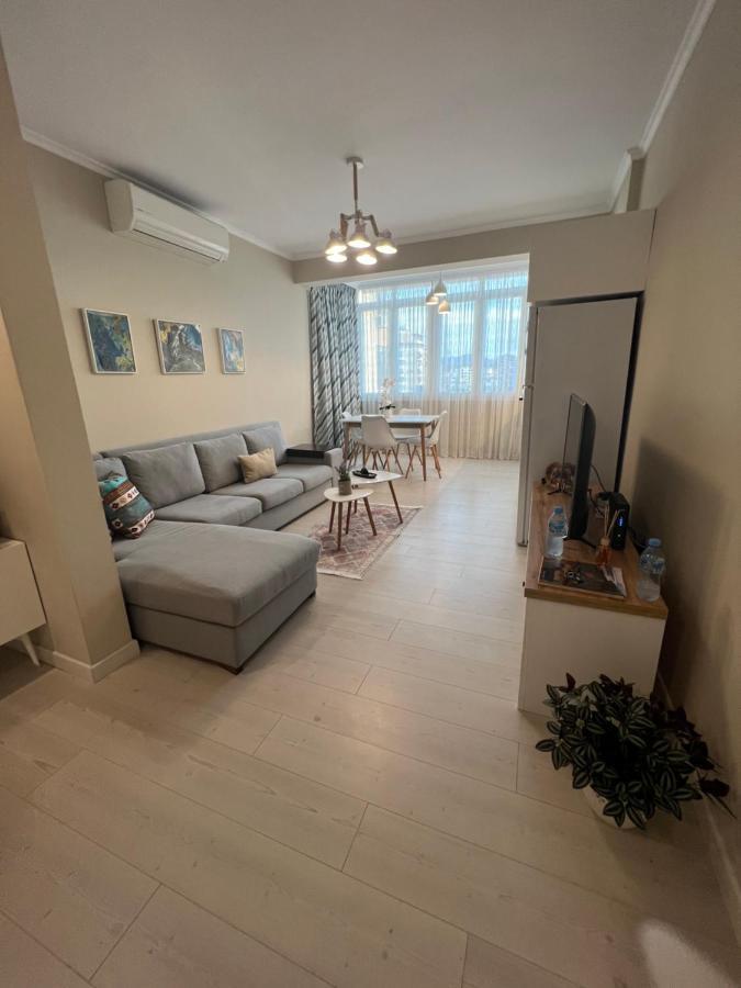 Grand New Bazaar Apartment Tirana Buitenkant foto